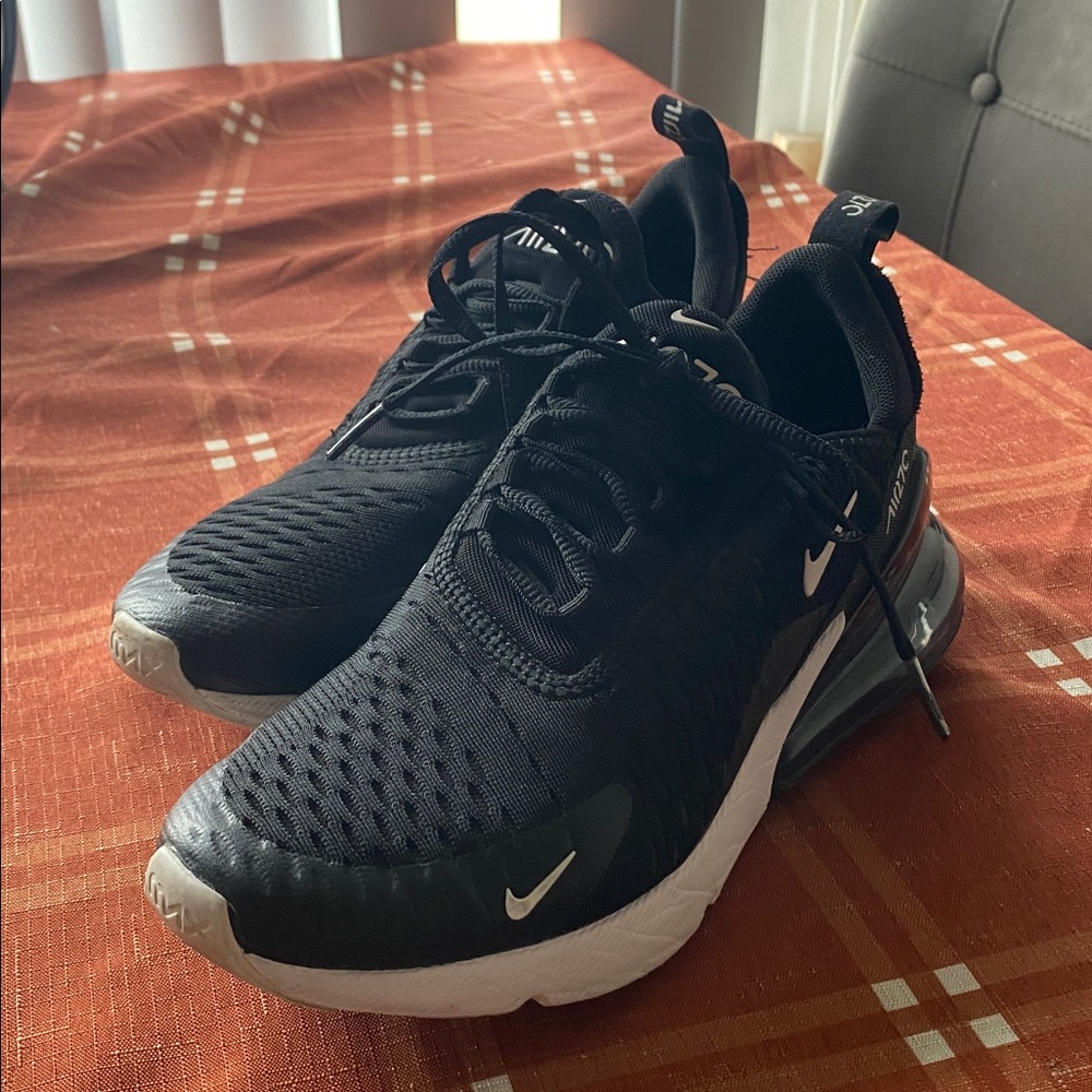 Nike 270 Black and White Air Max Sneakers